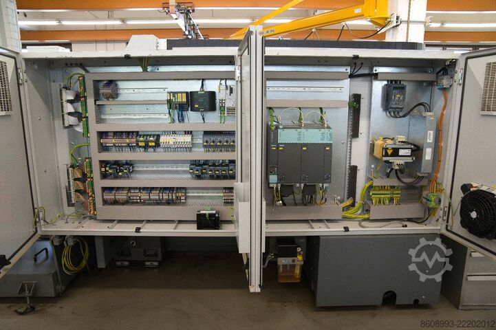 Cycle-controlled lathe WEILER E 50 HD x 1000