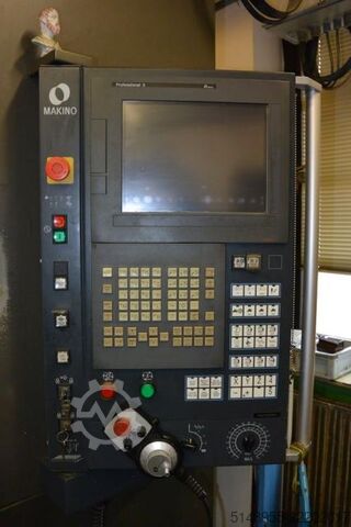 Horizontal-Bearbeitungszentrum Makino F5