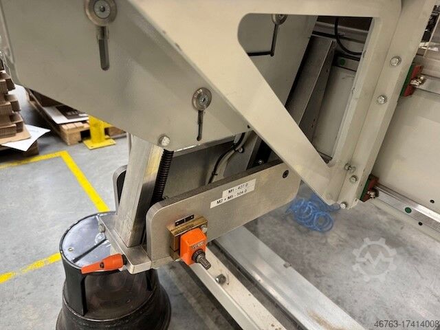 Carton packing machine Mohrbach Aufrichter541