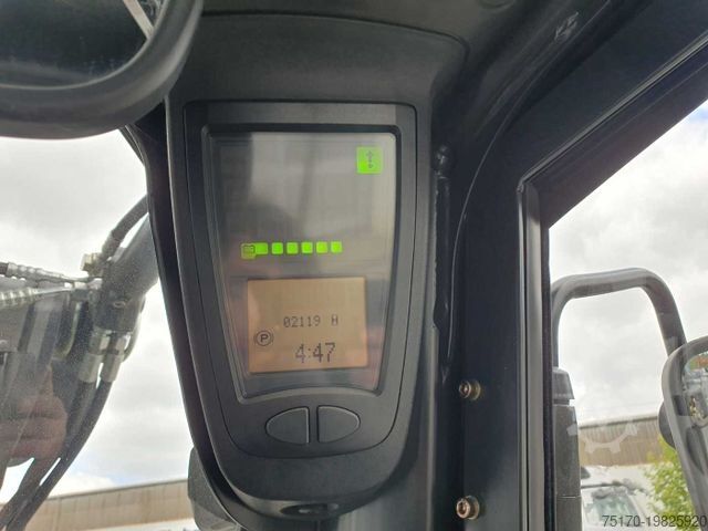 Frontstapler LINDE E14 - 02 / Triplex: 4.00m! / SS / nur 2.119h!