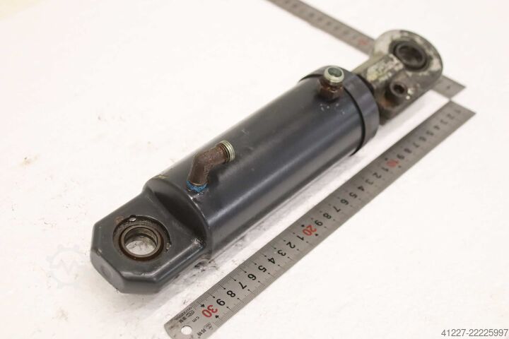 Hydraulikzylinder Linde 613596  Hub 180 mm