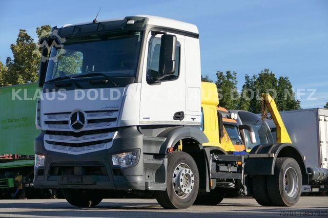 LKW-Fahrgestell MERCEDES-BENZ ANTOS 1851 Fahrgestell Retarder Vollluft ADR