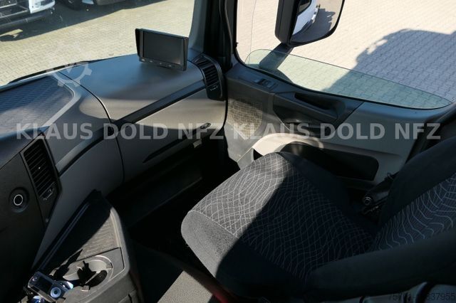 Truck chassis MERCEDES-BENZ ANTOS 1851 ADR Fahrgestell Retarder Vollluft ADR