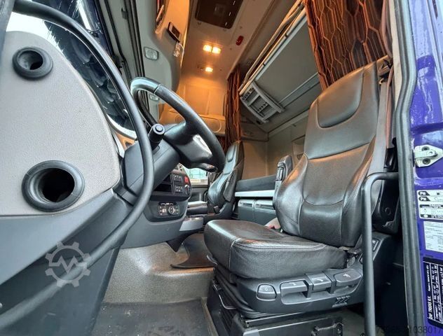 Standard tractor unit DAF XF 430 SSC TRS GENSET 628.000 KM + THEO MULDER B