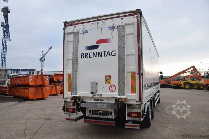 Suitcase Volvo FE 300