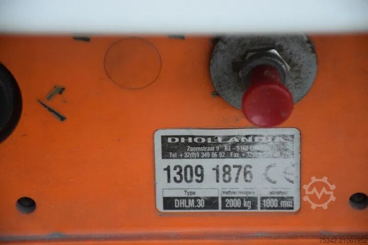 Suitcase Volvo FE 300