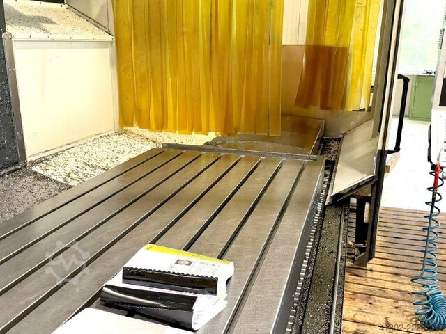 Bed Type Milling Machine - Universal SORALUCE TR 35