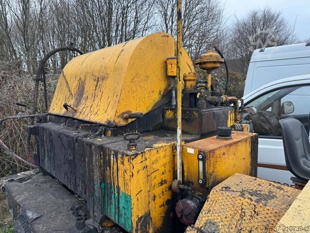 Asphaltfertiger Breining Universal-S