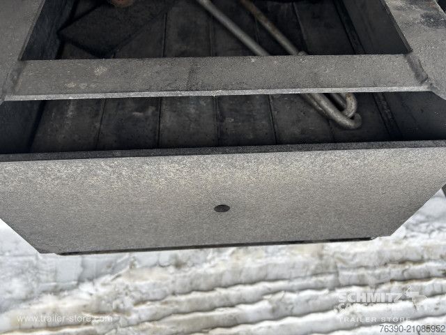 Auflieger mit Pritsche & Plane Schmitz Cargobull Semitrailer Curtainsider Standard