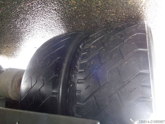 LKW mit Getränkeaufbau MERCEDES-BENZ Atego 1223 L 5,8 M Schwenkwand RFK Spurassi