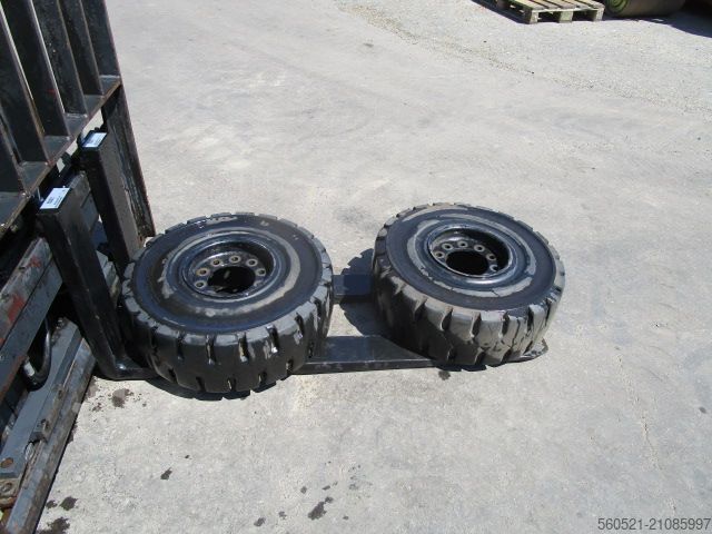 Dieselstapler Linde H25D-02 - Triplex-Freihub 4,7m + Seitenschieber