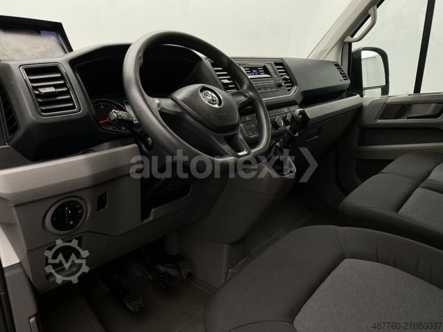 Transporter mit Koffer VOLKSWAGEN Crafter 35 MAXI *Ladebordwand* AHK 3,5t * KAMERA