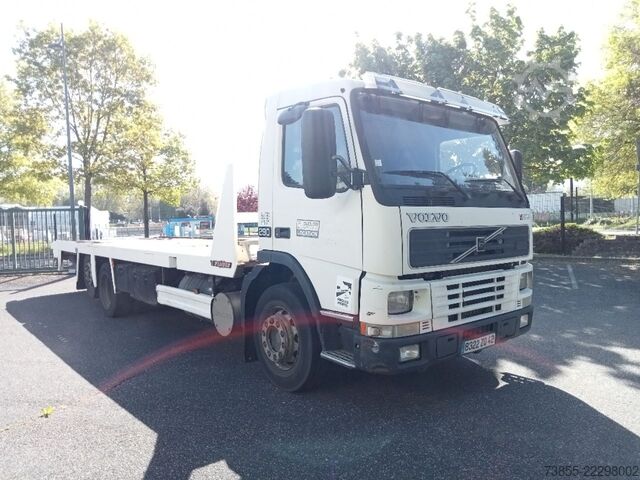 Flat-bed Truck Volvo FM6229A