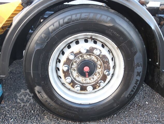 Auflieger-Wechselfahrgestell D-Tec FT-LS-S VCC-01 Mittelausschub Liftachse