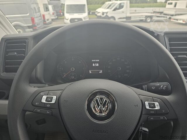 High top van VW Crafter 35 Kasten MR Holzladeboden TEMPOMAT PDC