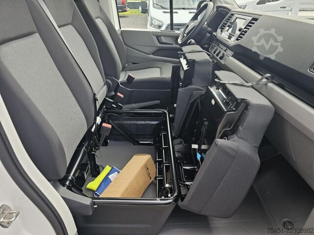 High top van VW Crafter 35 Kasten MR Holzladeboden TEMPOMAT PDC