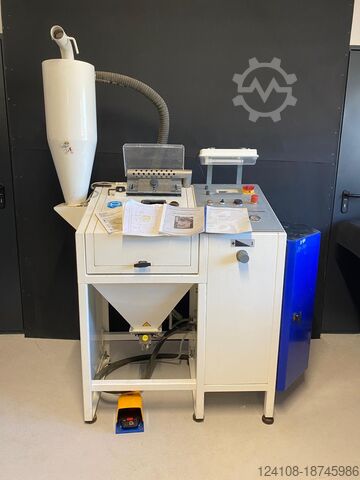 Automatische Sandstrahlanlage | Sandstrahlmaschine | Programmierbar Ferro Crtalic d.o.o. Blastomat SW II