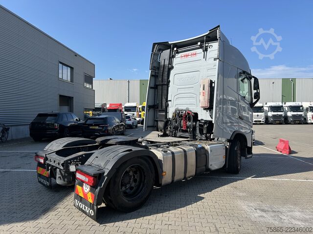 Standard tractor Volvo FH 460 Globetrotter / 534 dkm / Tacho V2 / Nigh...