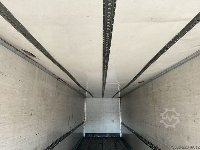 Box body Pacton T3 001 / Box -> Damage / Schade / Disk Brakes /...