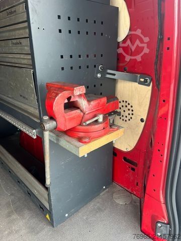 Kastenwagen MERCEDES-BENZ Vito 114 EXTRALANG 6G KLIMA SCHRÄNKE/REGALEN AHK