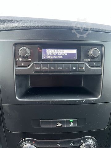 Kastenwagen MERCEDES-BENZ Vito 114 EXTRALANG 6G KLIMA SCHRÄNKE/REGALEN AHK