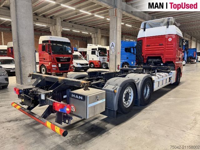 Gefahrgut LKW MAN TGX 26.500 6X2-2 LL