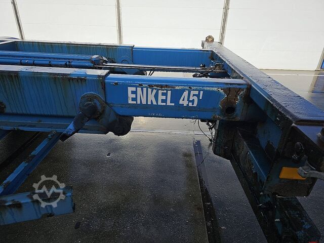 Containertransport RENDERS CHASSIS