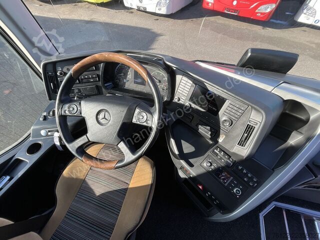 Touring car Mercedes-Benz Tourismo 16 RHD