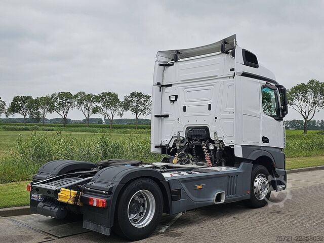 Standard-SZM MERCEDES-BENZ ACTROS 1845 LS . 2X TANK