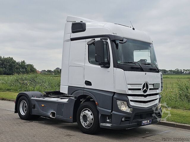 Standard-SZM MERCEDES-BENZ ACTROS 1845 LS . 2X TANK