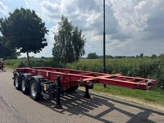 Container transport Schmitz Cargobull SCF24 20 FT Chassis / Tank / ADR / BPW Axles / ...