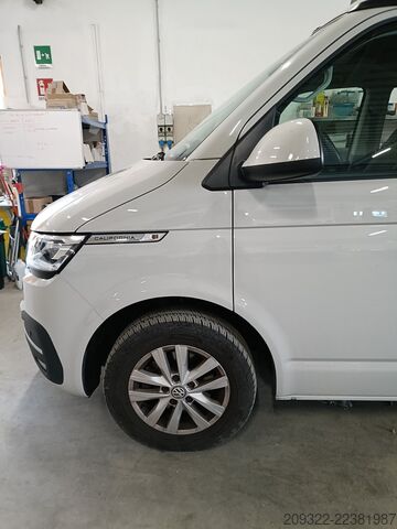  2022 Volkswagen California Coast | Cambio automatico | Tetto a soffietto
