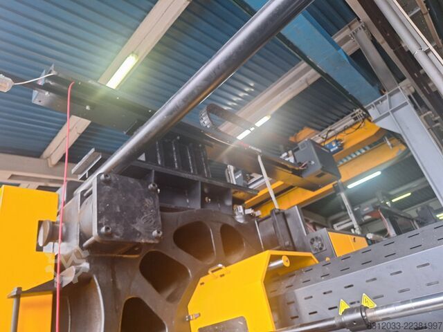 Injection molding machine CHEN HSONG JM1200-C3-SVP/2