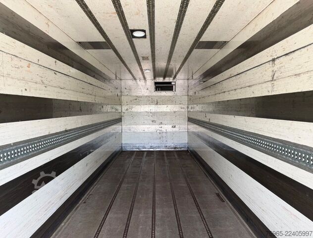 Box truck DAF CF 85.360 FAN EURO 5 AIRCO HEIWO ISOLATED BOX DH