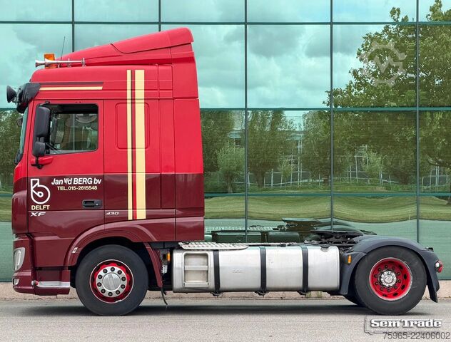 Standard tractor unit DAF XF 430 FT MX13 SPACE CAB PARK AIRCO 881.000 KM S