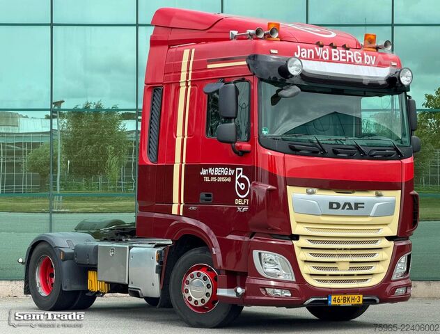 Standard tractor unit DAF XF 430 FT MX13 SPACE CAB PARK AIRCO 881.000 KM S