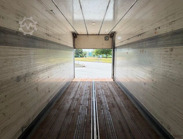 Box truck DAF CF 75.310 EURO 5 FT BURGERS BOX TAIL LIFT AIRCO