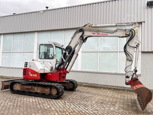 Midi-Bagger Takeuchi TB 180 FR