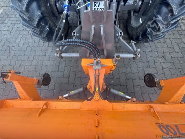 Traktor AGCO MASSEY FERGUSON 6140A, Frontlader, Schneeschild, 40Km/h