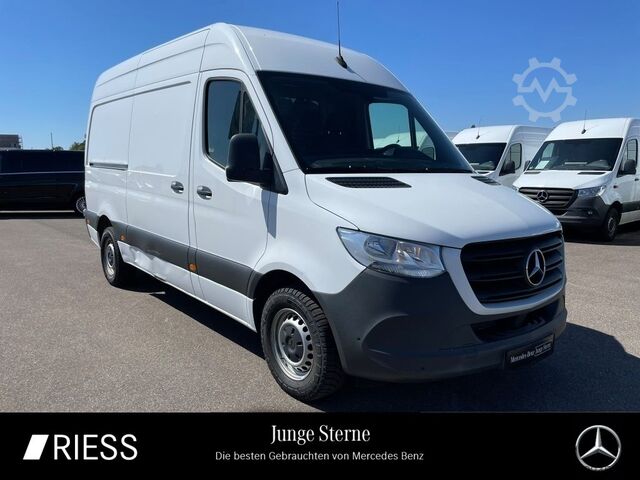 High top van MERCEDES-BENZ Sprinter 317 CDI KA/L2H2/3665/MBUX/AUTOMATIK/KAM