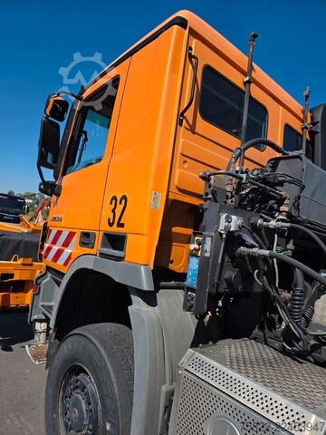 Other MERCEDES-BENZ Actros 2036 / 4x4 Allrad / kommunal Winterdienst