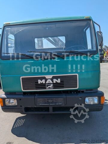 Three-sided tipper truck MAN 8-174 / Hiab 045 Kran / Kipper Meiler