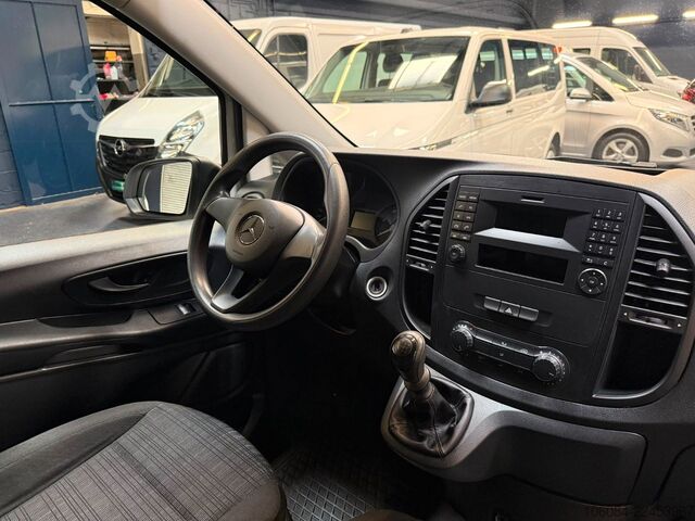 Kleinbus MERCEDES-BENZ Vito Tourer Lang 9 Sitze Klima Tempomat