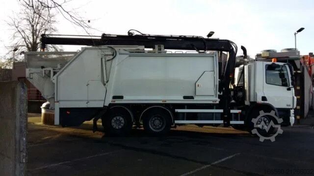 Müllwagen DAF CF 75 250 FAN + Geesink garbage + Krane HIAB 195