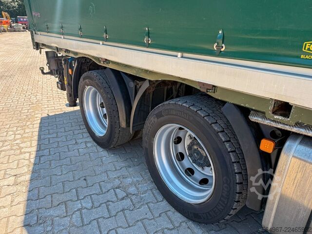Standard tractor unit MAN TGS 35.480 Kran mit Wechselsys. SZM