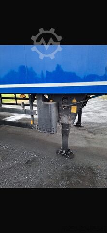 Reefer semitrailer SCHMITZ CARGOBULL SCB  S2  THERMOKING  SLX 100