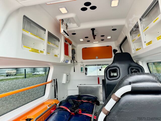 Fire truck VW VW T6,2.0 TDI Krankentrage und Sessel
