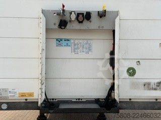 Box semitrailer SCHMITZ CARGOBULL SKO 24 / 13,62 FP25 Iso Alufelgen Lift