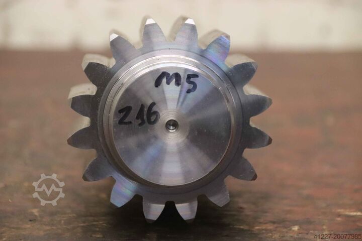 Zahnradwelle unbekannt Ø 95 x 243 mm / 22 Zähne