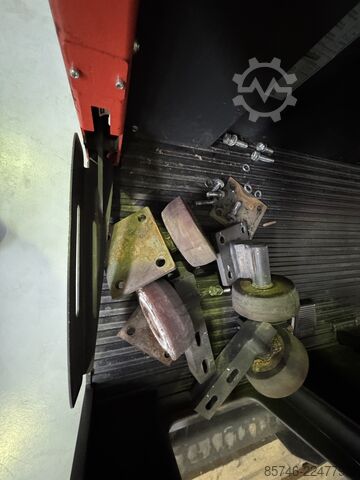 EK 1300 - Rail Guidance!! MAGAZINER EK 1300  - Rail Guidance !!